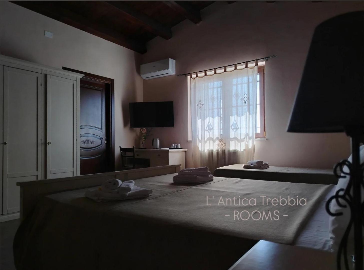 L' Antica Trebbia - Rooms Caltanissetta Exterior foto